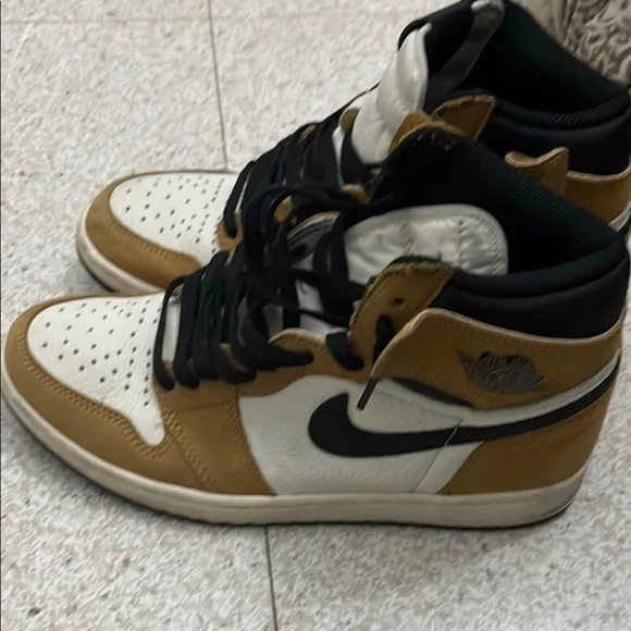 Jordan | Shoes | Jordan Black And Tan Hightop Athletic  display picture 1